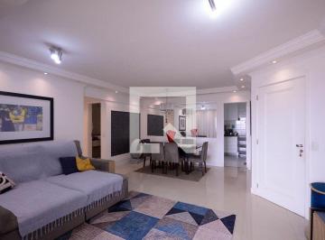 Este espaçoso apartamento de 103 metros quadrados oferece uma vida confortável e · Apartamento à Venda - Bosque da Saúde, 3 Quartos, 103 m2