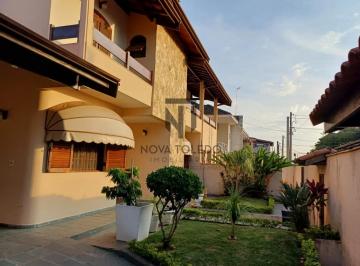 Casa · 500m² · 3 Quartos · 4 Vagas · OPORTUNIDADE!!! SOBRADO Á VENDA - 310m² - 3 DORMITÓRIOS 2 SUÍTES - JARDIM DAS INDÚSTRIAS - SÃO JOSÉ