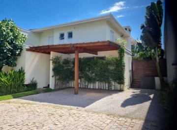 Casa de 6 quartos, São Sebastião · Casa em condomínio com excelente estrutura para venda ou locação na Praia de Juquehy!