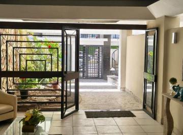 Apartamento de 4 quartos, Recife · Apartamento a venda em Boa Viagem, com 4 quartos, varanda