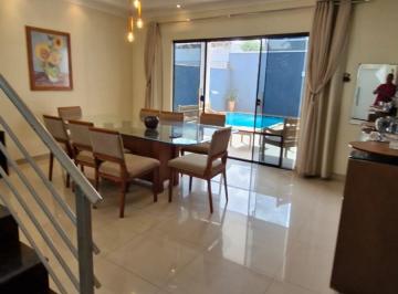 Casa de 5 quartos, Vicente Pires · Vendo está linda casa no condomínio Residencial Park Jockey