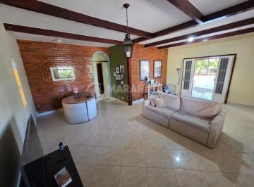 202605271412106802.jpg · CASA COM EDÍCULA A VENDA NO COQUEIRAL EM ARARUAMA-RJ.