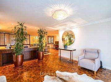 Apartamento de 3 quartos, Curitiba · Apartamento no Centro Cívico l Face norte l Vista definitiva l Totalmente reformado l Luxo l 252m²