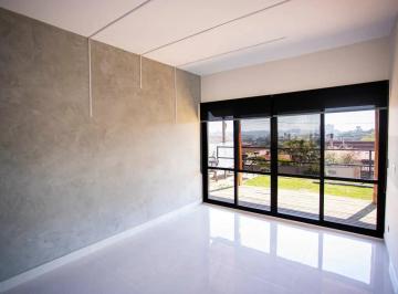 Casa de 3 quartos, Arujá · Casa à venda com 345m² com 3 quartos sendo 03 suítes em Arujá - SP