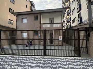 Apartamento · 2 Quartos · 1 Vaga · Apartamento de 2 dormitórios no coração do Boqueirão em Praia Grande SP