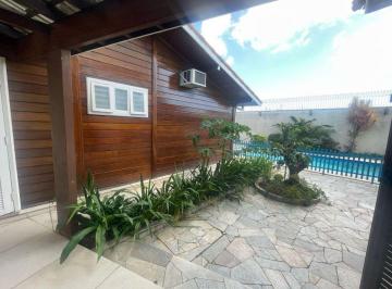 Casa de 4 quartos, Mogi das Cruzes · Casa assobradada com piscina e edícula à venda no Centro de Mogi das Cruzes