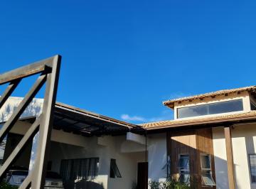 Casa de 4 quartos, Sobradinho · Vendo Casa em Condomínio