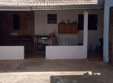 Casa · 250m² · 4 Quartos · 6 Vagas · Vende-se - Casa Delorenzi