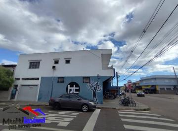 Casa · 140m² · 3 Quartos · 2 Vagas · Aluga-se - Casa com 3 quartos