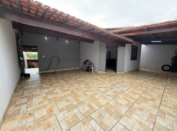 Imagem · CASA COM 3 QUARTOS, 4 VAGAS NO BAIRRO BOM RETIRO