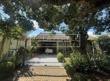 Casa · 230m² · 5 Quartos · 2 Vagas · Casa com 5 Quartos, 1 Suíte, 230M², à Venda por R$ 1.350.000,00 - São Braz, Curitiba (Pr)