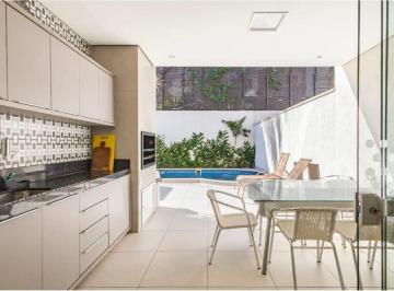 Casa de 4 quartos, São Sebastião · Casa em Condomínio para Venda ou locação no bairro Juquehy!