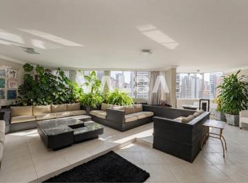 1 · Apartamento com 248 m², 4 quartos sendo 2 suítes à venda no bairro Centro.