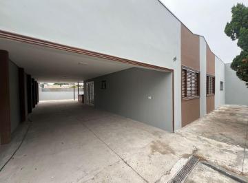 Casa · 600m² · 3 Quartos · 4 Vagas · VENDA | Casa, com 3 dormitórios em Jardim Santos Dumont, Paranavaí