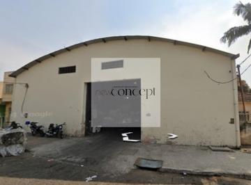 Foto 01 · Galpão Comercial para Locação em Resende-RJ, Bairro Paraíso: 1 Banheiro, 400m² de Área!