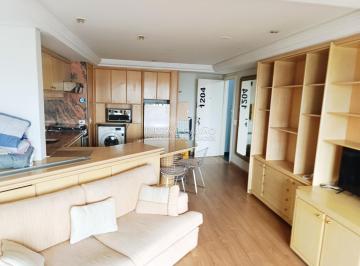 Apartamento · 60m² · 1 Quarto · 1 Vaga · Flat duplex mobiliado com vaga de garagem, no Cent
