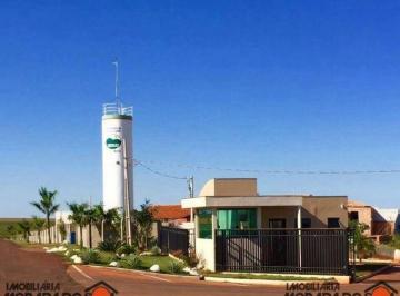 8147215250.jpg · ÓTIMO TERRENO LOCALIZADO NA PARTE ALTA DO CONDOMÍNIO, PLAINO COM LIGEIRA CAIDO PARA A RUAJA ESTA CON