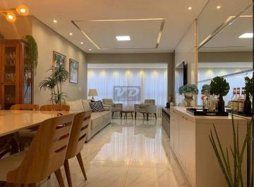 521.jpg · Apto mobiliado com 1 suíte, 2 demi suítes e 1 vaga em Balneário Camboriú
