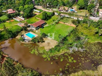 Rural · 4537m² · 2 Quartos · 10 Vagas · Granja no Bairro Nautico