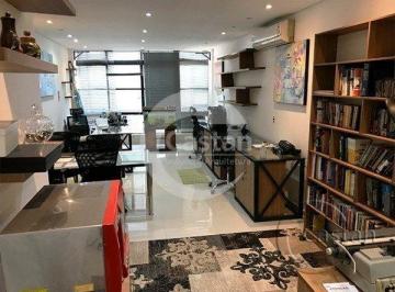 Comercial · 47m² · 1 Quarto · Sala Comercial em Centro