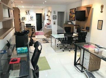 Comercial · 47m² · 1 Quarto · Sala Comercial em Centro