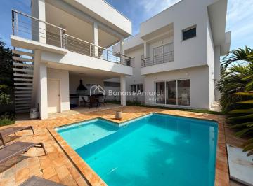 Casa · 259m² · 3 Quartos · 4 Vagas · Sobrado pra Locação no Condomínio Terras Do Cancioneiro Paulínia, de 3 quartos,