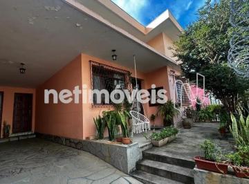Casa · 255m² · 4 Quartos · 2 Vagas · Excelente casa 04 quartos no Floresta!