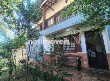 Casa · 348m² · 4 Quartos · 6 Vagas · Casa de 04 quartos à venda no Planalto!