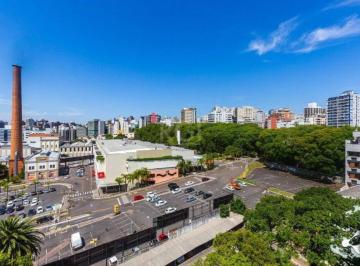 Apartamento · 156m² · 3 Quartos · 1 Vaga · Cobertura de 03 dormitórios sendo 01 suíte e garagem.