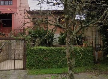 Casa · 86m² · 2 Quartos · 1 Vaga · Casa no Jardim Botânico de 2 dormitórios 1 vaga e amplo terreno