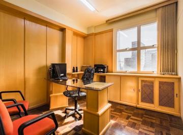 h1i8dofyusc88547n90rukr6iqqg · Sala Comercial em Centro Histórico