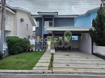 Foto 01 · Casa à venda em Jacareí-SP, Jardim Crystal Park: 2 quartos, 1 suíte, 3 salas, 4 banheiros, 2 vagas d