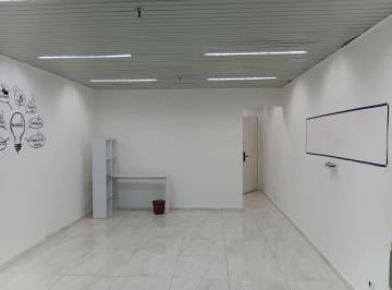 Comercial · 68m² · 2 Vagas · Sala comercial na Rua Alferes Magalhães, N. 92 - Conjunto 26/27 • 68 m²