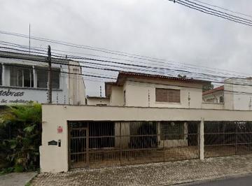 Comercial · 340m² · 5 Vagas · Casa comercial na Rua Estados Unidos, N. 133 • 340 m²
