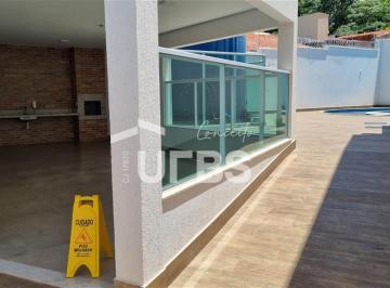Casa · 158m² · 4 Quartos · 2 Vagas · Casa a venda em Condomínio com 3 suítes e 154m2 de área privativa.