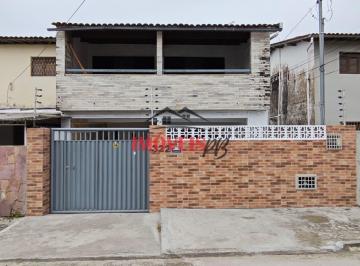 Casa · 4 Quartos · Casa ampla no Valentina bem localizada, com 4 quartos sendo 2 suítes.
