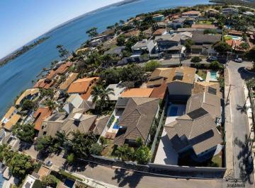 Casa de 3 quartos, Brasília · ALUGO CASO 3 STS - PISCINA - LAGO SUL - COND À BEIRA LAGO