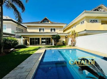 Casa de 5 quartos, Rio de Janeiro · Casa de 600 m² com 5 quartos em venda e aluguel em Barra da Tijuca