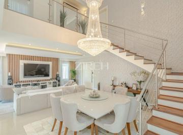Casa de 3 quartos, Curitiba · Casa em condomínio no Abranches com piscina aquecida, spa privativo, 3 suítes luxuosas e 6 vagas