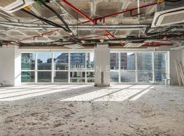 12837-20260514112139_zap.jpg · Sala comercial para locação em fase de acabamento dentro do Shopping Leblon.