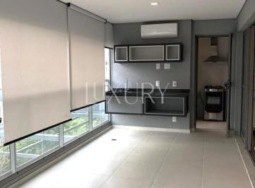 1 · Apartamento Reformado à Venda ou para Alugar na Vila Olímpia, 95 m², 3 quartos sendo 1 suíte , 2 va