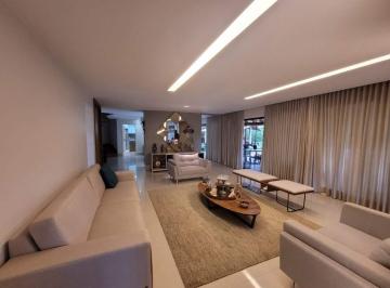 Casa · 414m² · 4 Quartos · 6 Vagas · VENDO CASA REFORMADA 