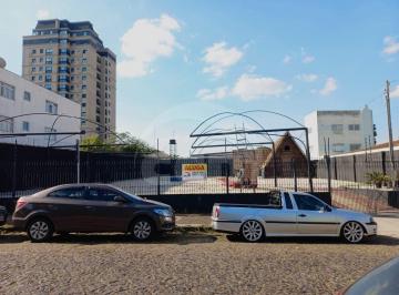 Comercial · 300m² · 1 Quarto · 20 Vagas · Excelente Comercial para locação no Bairro Nova Russia