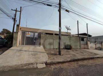 Casa · 197m² · 3 Quartos · 4 Vagas · Casa Comercial para Alugar em Boa Vista, Ponta Grossa – 3 Quartos, 4 Vagas