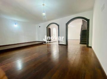 Casa · 324m² · 5 Quartos · 6 Vagas · Oportunidade: Casa com aproximadamente 324 m2 total, são 3 pavimentos, 5 quartos, 6 vagas, piscina, 