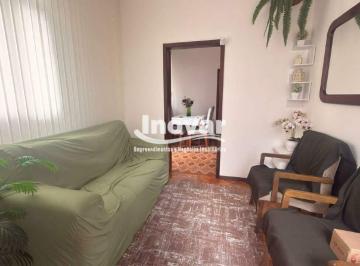 Casa · 141m² · 4 Quartos · 2 Vagas · Casa 4 quartos com 2 vagas de garagem no Sagrada Familia 