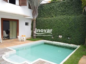 Casa · 392m² · 4 Quartos · 5 Vagas · Casa Residencial ou comercial com aproximadamente 392m² em excelente localização. 