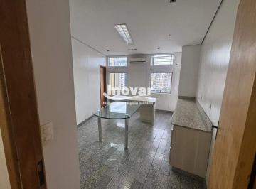 Comercial · 30m² · Sala comercial em otima localização no Floresta.