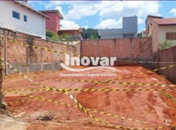 Terreno · 360m² · Lote com 360m² a alguns quarteirões da Lagoa da Pampulha. 