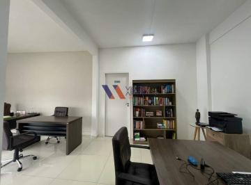 Comercial · 56m² · Oportunidade no Centro: Sala 55m², 2 Ambientes e Vista Panorâmica